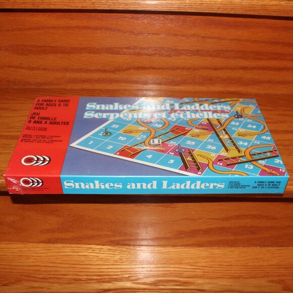 3/$77❤️1980s? SNAKES AND LADDERS Canada Games bilingual SERPENTS ET ECHELLES - Picture 3 of 8